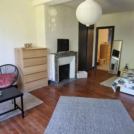 Spacieuse Maison De - 4 Personnes